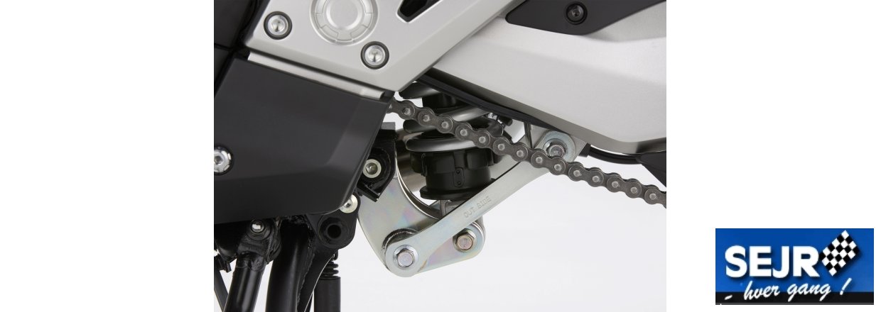 HONDA Adventure & Touring X-ADV750 i butikken.