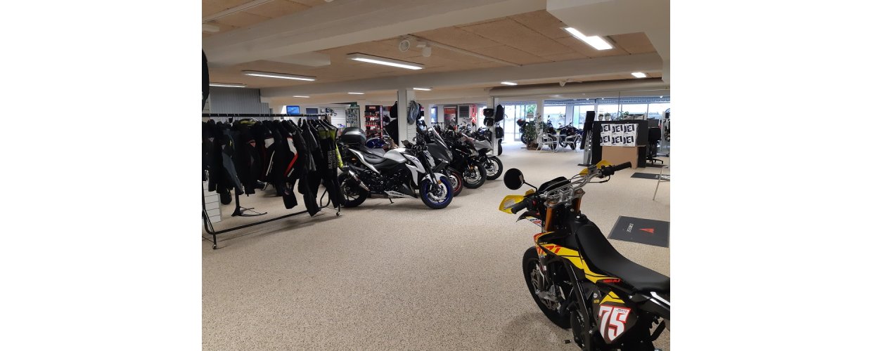 Hos os finder du køretøjer alt fra 50 ccm  til de helt tunge 